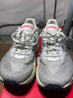 New Balance Men’s Rebel FuelCell V5 Running shoes